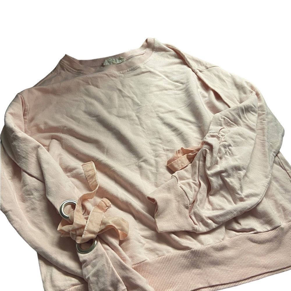 Penelope Project perfect pink sweatshirt size medium excellent condition.